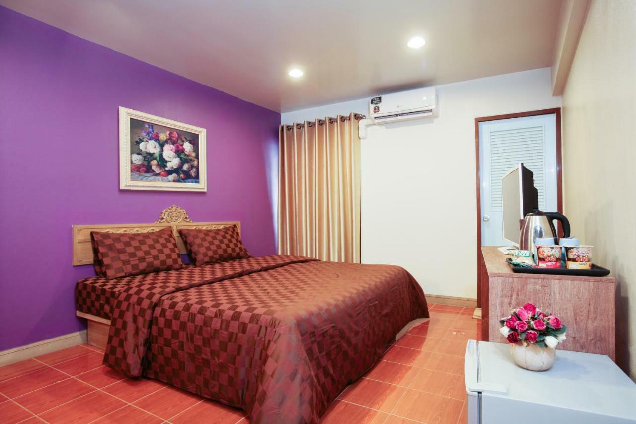 Platinum Villa Банкок Екстериор снимка