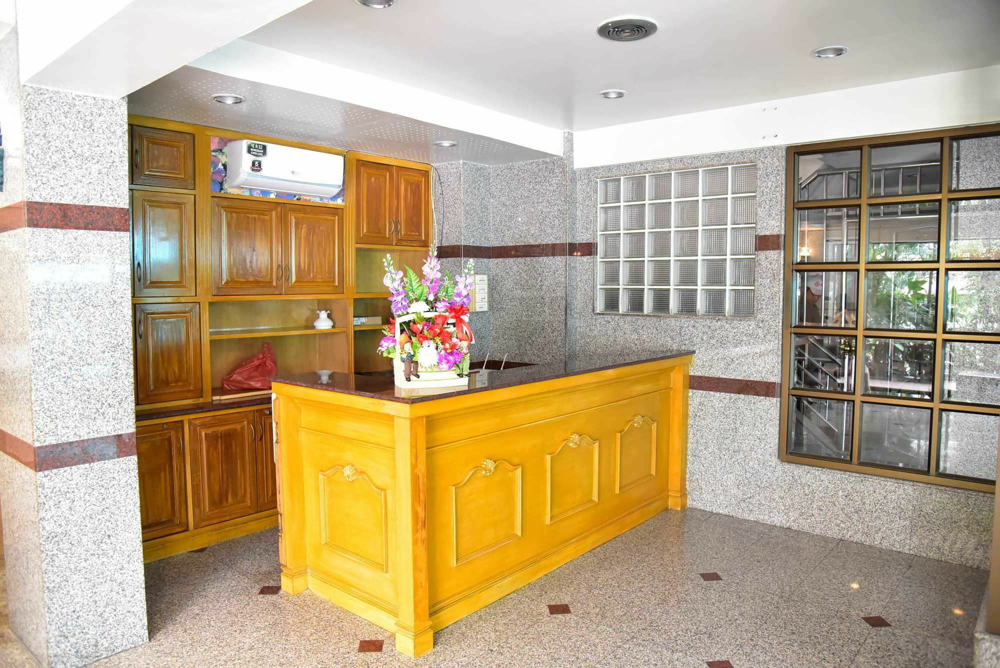 Platinum Villa Банкок Екстериор снимка